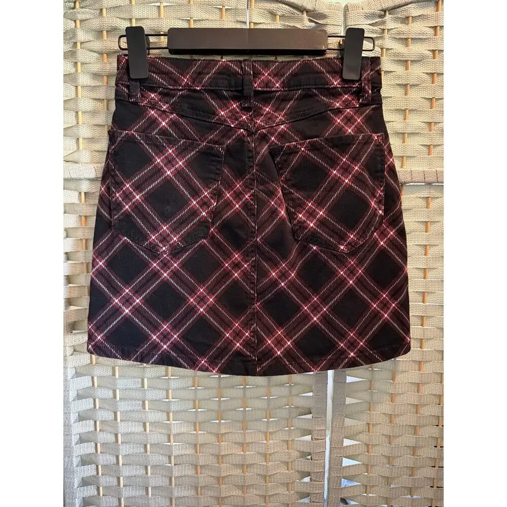 SO plaid pattern